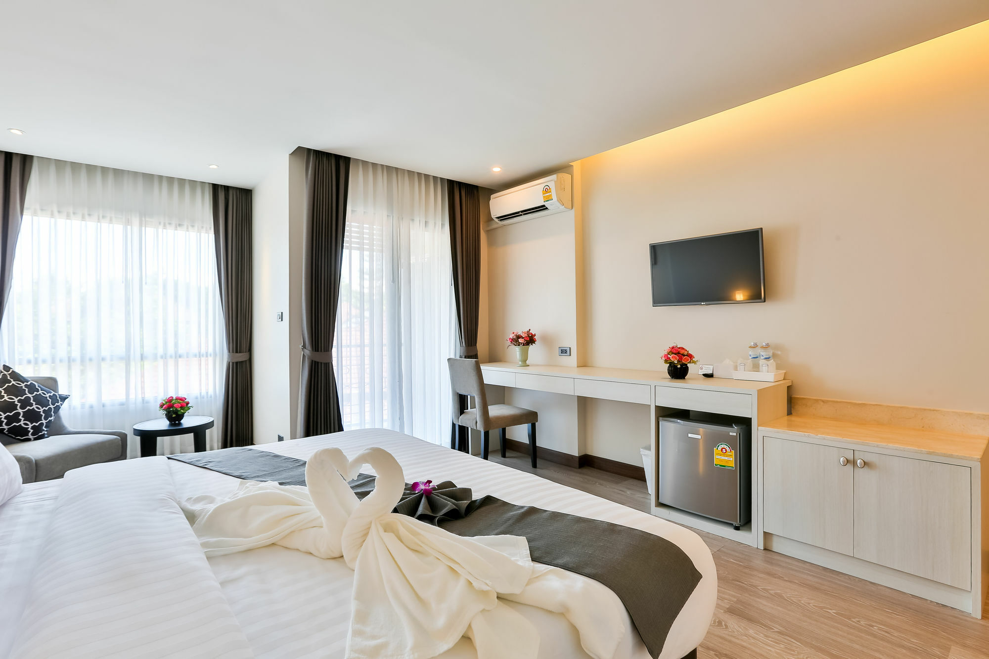 Rung Aroon Hotel By Le Siri Chiang Mai Eksteriør bilde